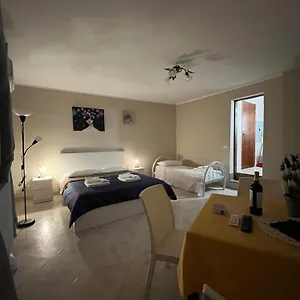 Apartamento Domus Aurea, Cefalú