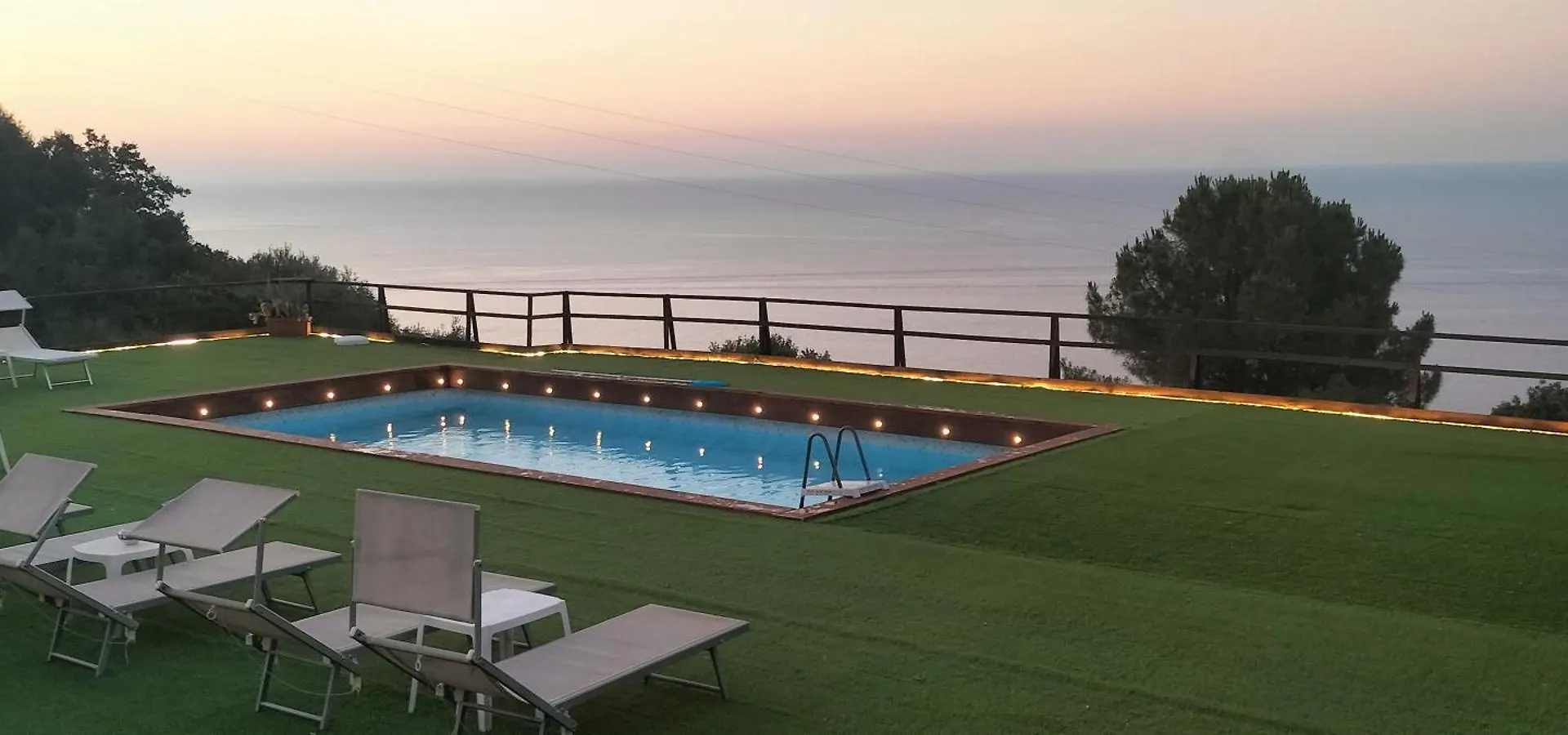 Thalia Apartaments Cefalù 0*,